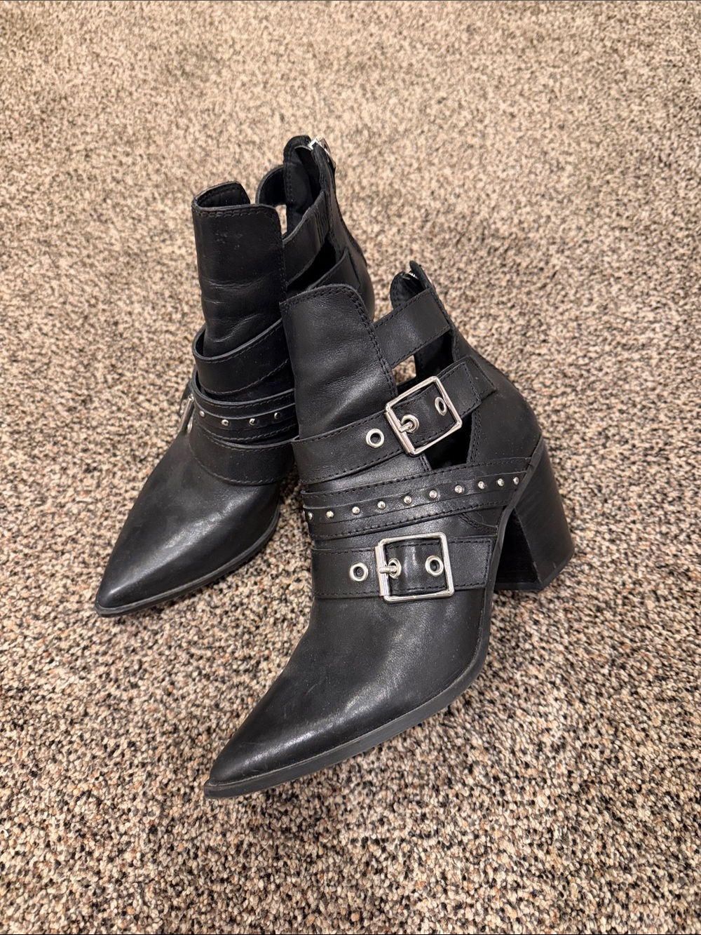 Aldo Black Pointed Toe Buckle Strap Ankle Boots - Picture 2 of 3